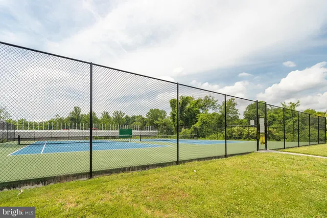 $299,900 | 10208 Bushman Drive, Oakton, VA 22124