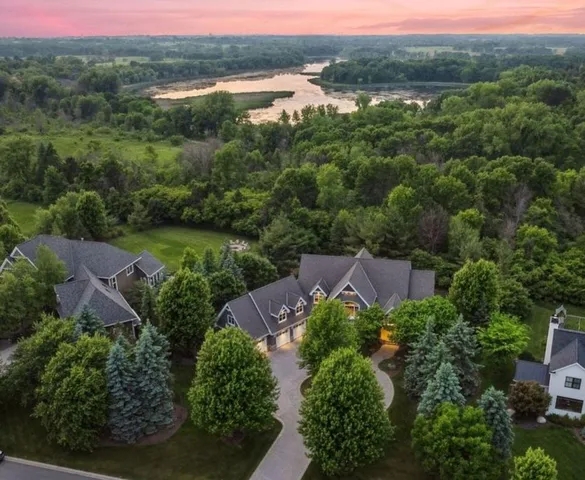 $1,695,000 | 9726 Whistling Valley Road, Lake Elmo, MN 55042