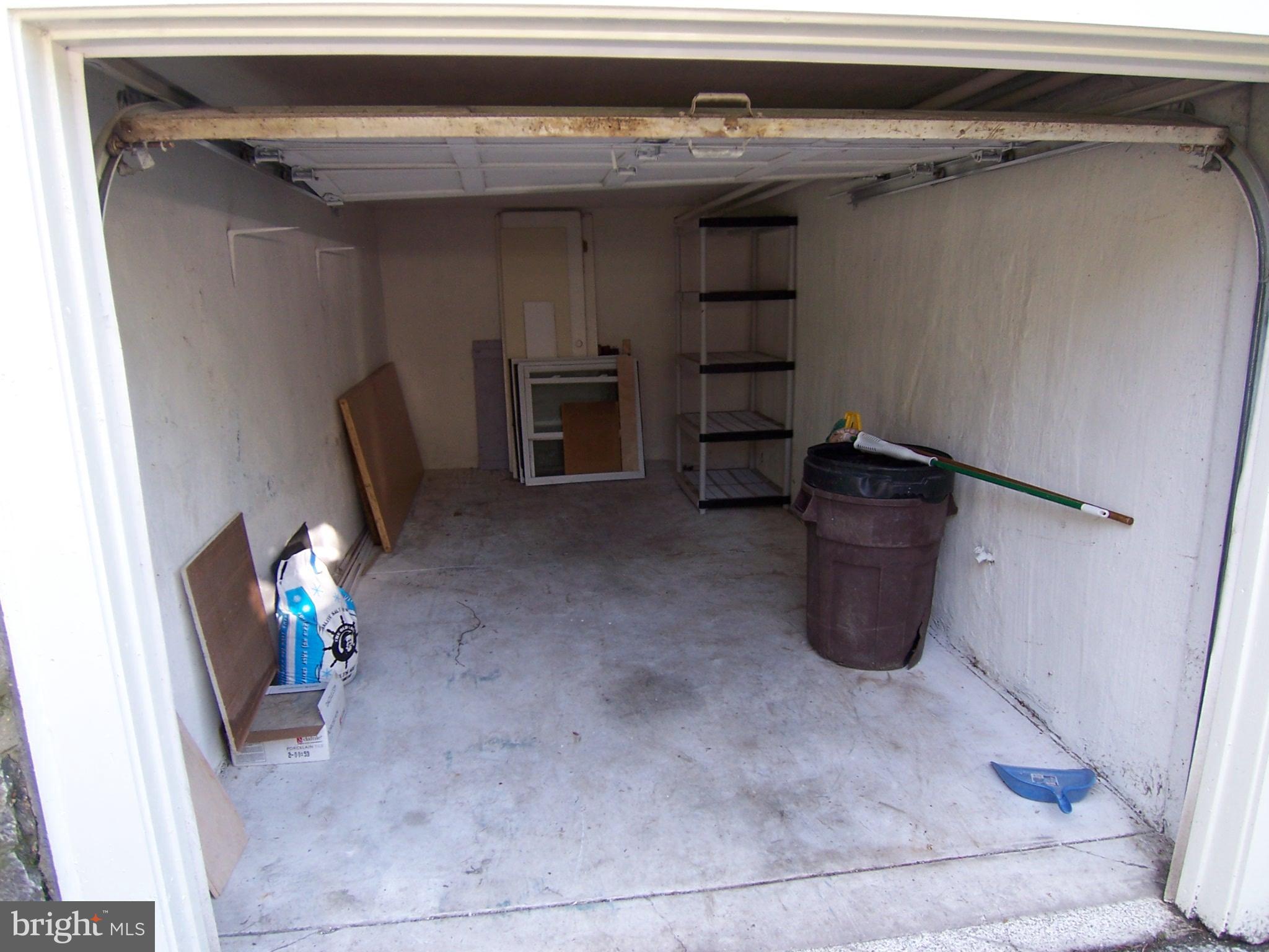 109 Houston Road Lansdowne, PA 19050 - Photo 15 of 17 Garage