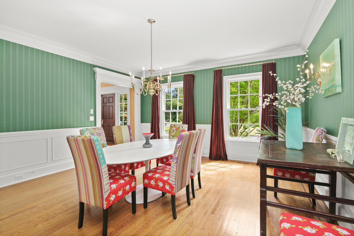 883 Valley Road New Canaan, CT 06840 - Photo 13 of 46 883 Valley Rd New Canaan CT-large-035-03