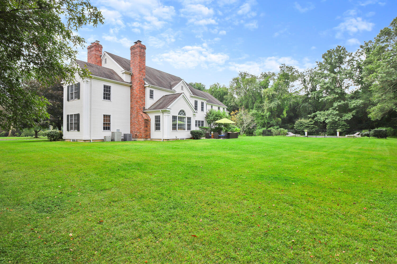 883 Valley Road New Canaan, CT 06840 - Photo 3 of 46 883 Valley Rd New Canaan CT-large-075-00