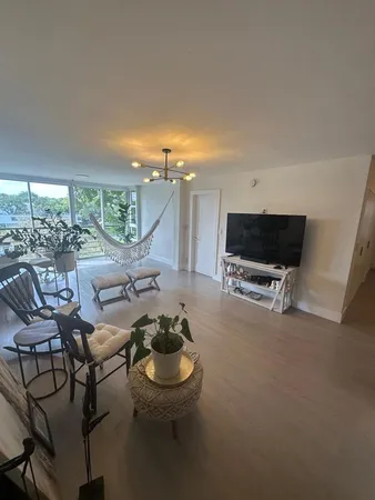 $2,950 | 1811 Sabal Palm Drive, Unit 406, Davie, FL 33324