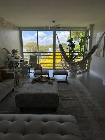 $2,950 | 1811 Sabal Palm Drive, Unit 406, Davie, FL 33324