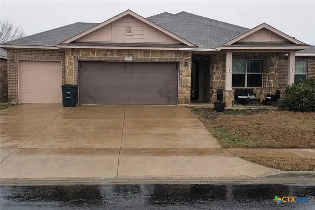 $2,000 | 6801 Alvin Drive, Killeen, TX 76542