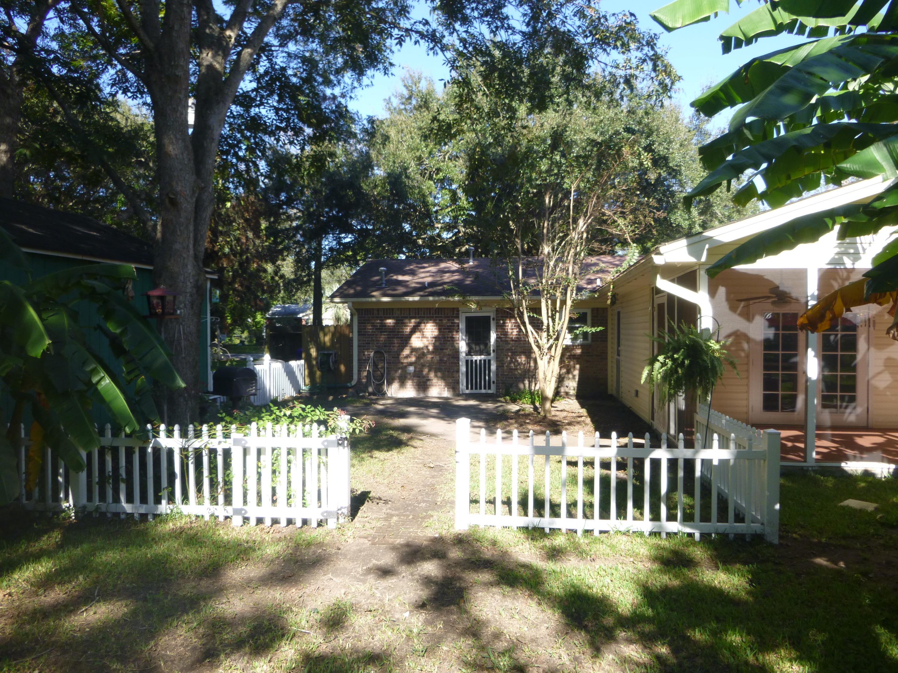 1297 Fort Lamar Road Charleston, SC 29412 - Photo 16 of 22 ftlamarporch