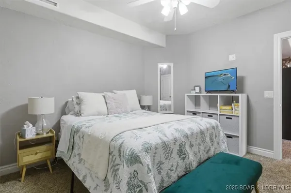 $460,000 | 5202 Little Ship Street, Osage Beach, MO 65065