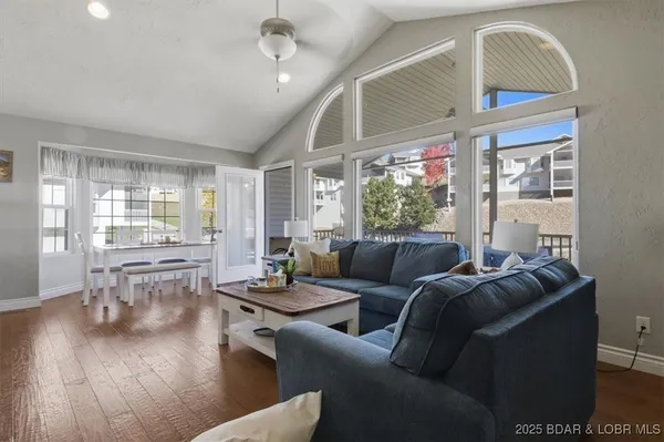 $460,000 | 5202 Little Ship Street, Osage Beach, MO 65065