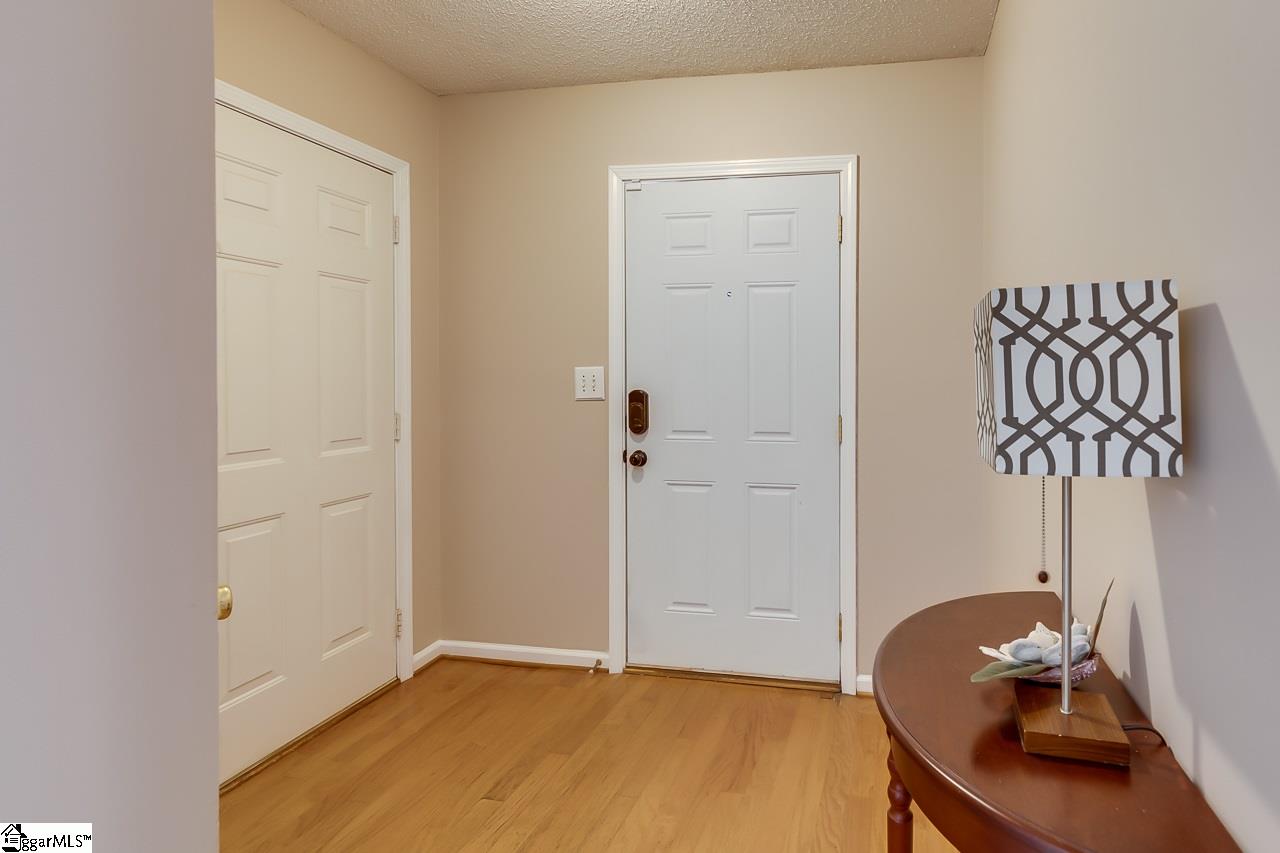 422 Riverside Chase Circle Greer, SC 29650 - Photo 4 of 24