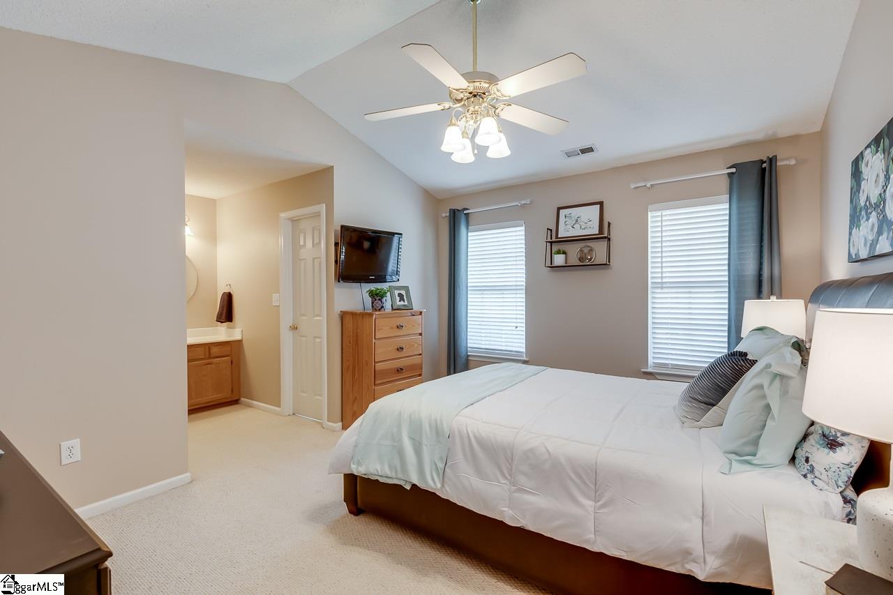 422 Riverside Chase Circle Greer, SC 29650 - Photo 10 of 24