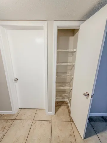 $2,625 | 1913 North Congress Avenue, West Palm Beach, FL 33401