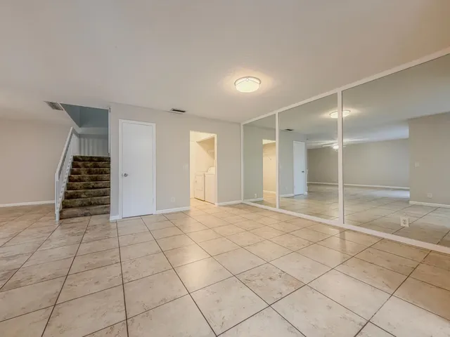 $2,625 | 1913 North Congress Avenue, West Palm Beach, FL 33401