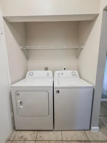 $2,625 | 1913 North Congress Avenue, West Palm Beach, FL 33401