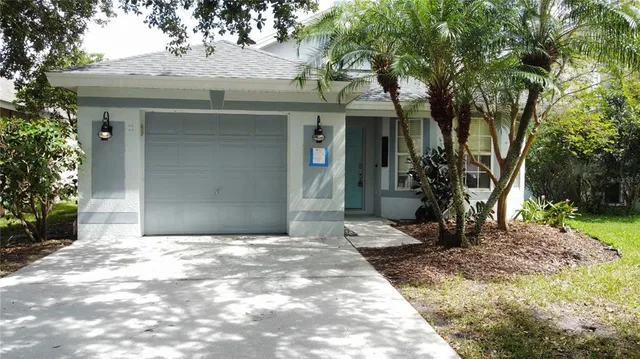 $2,175 | 5722 Tanagerlake Road, Lithia, FL 33547