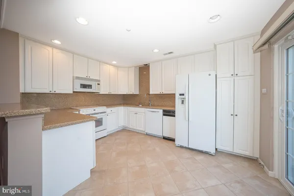 $4,350 | 234 Lookout Place, Wayne, PA 19087