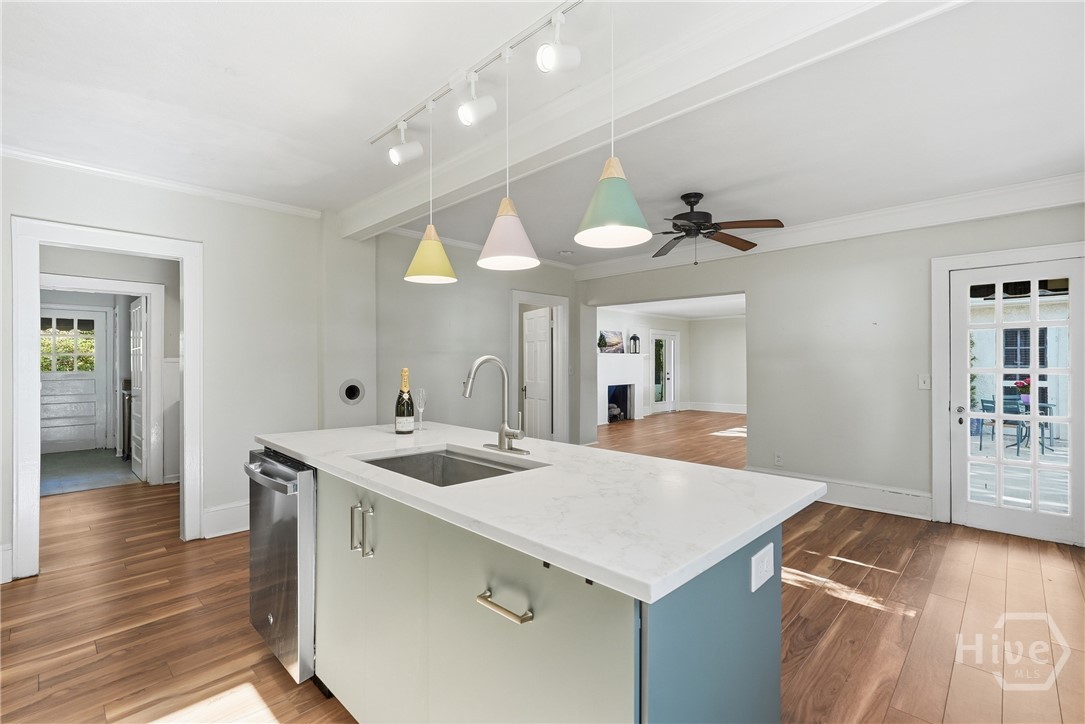 1014 Wilmington Island Road Savannah, GA 31410 - Photo 13 of 58