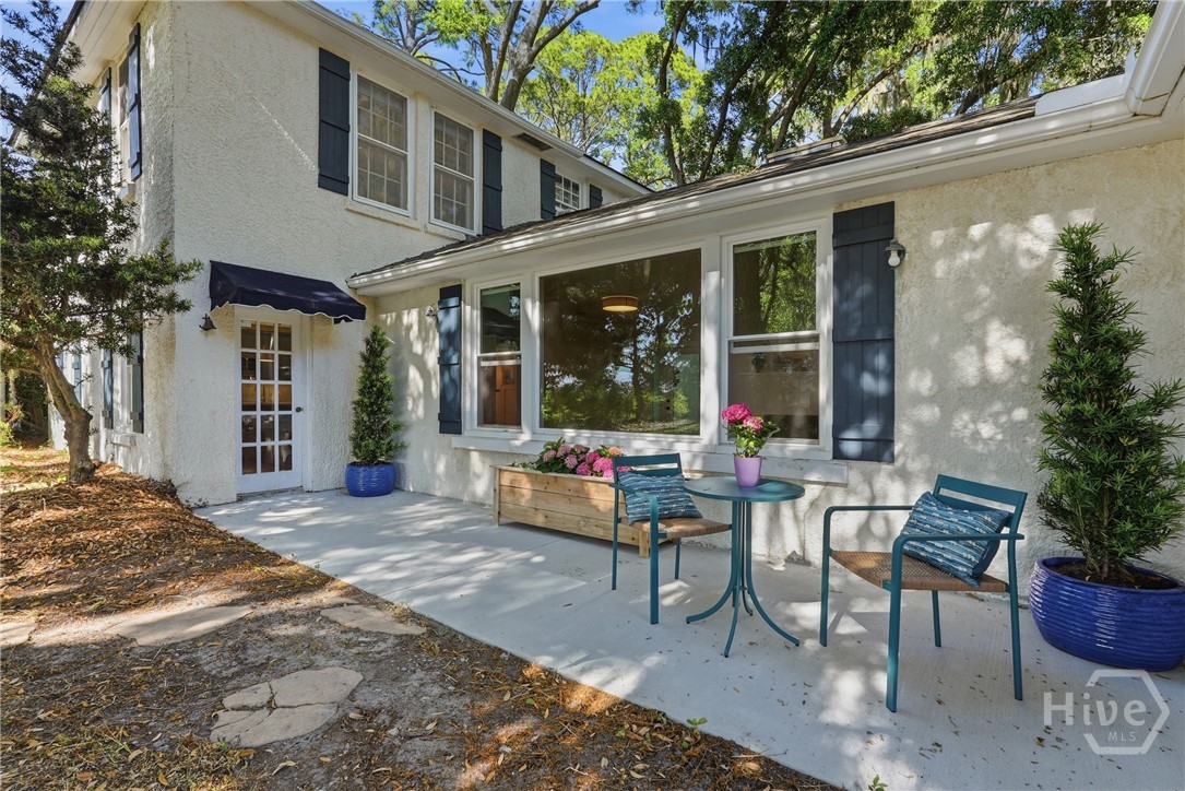 1014 Wilmington Island Road Savannah, GA 31410 - Photo 34 of 58 Back patio