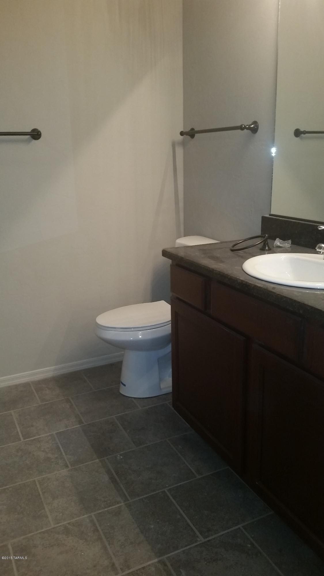 2550 East River Road, Unit 4105 Tucson, AZ 85718 - Photo 6 of 7