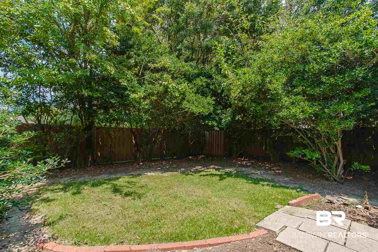 163 Hawthorne Circle Fairhope, AL 36532 - Photo 36 of 37 Back Yard