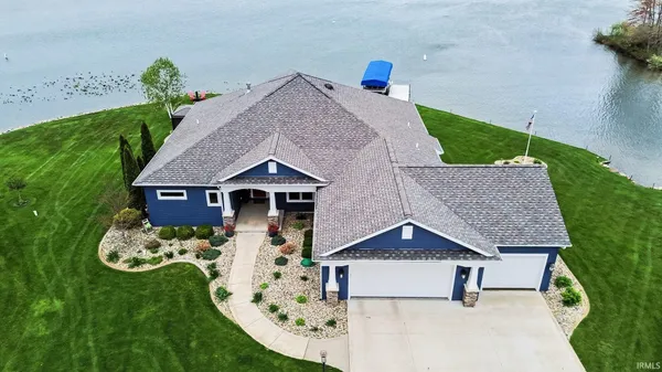$825,000 | 51318 Forest Road, Elkhart, IN 46514