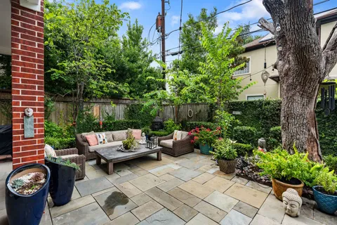 $1,399,000 | 4814 Welford Drive, Bellaire, TX 77401