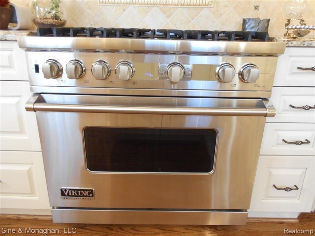 458 Washington Road Grosse Pointe, MI 48230 - Photo 20 of 47 DSCN0065.JPG