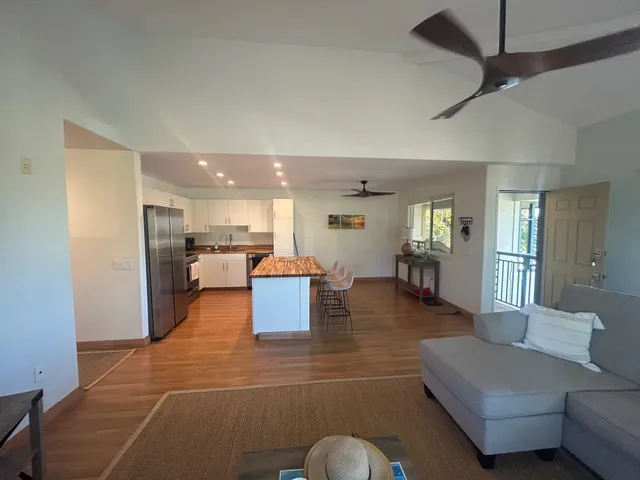 $4,300 | 46 Polohina Lane, Unit 5, Lahaina, HI 96761