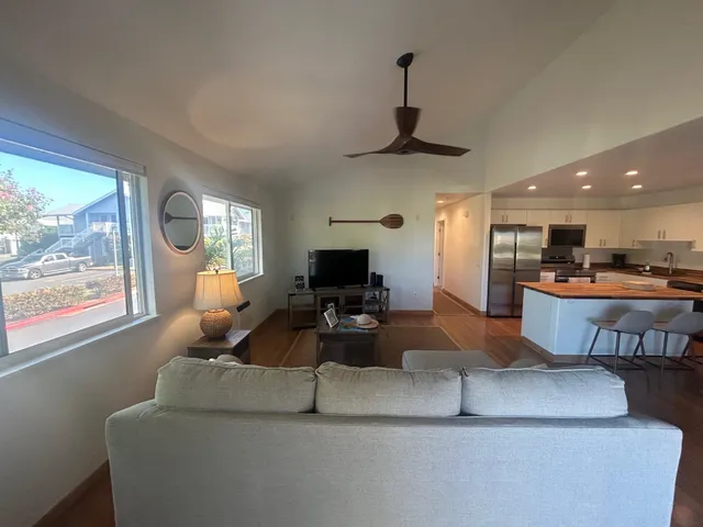 $4,300 | 46 Polohina Lane, Unit 5, Lahaina, HI 96761