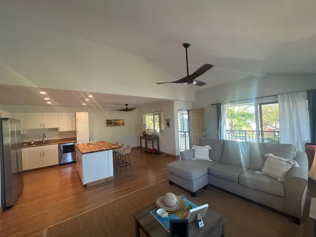 $4,300 | 46 Polohina Lane, Unit 5, Lahaina, HI 96761