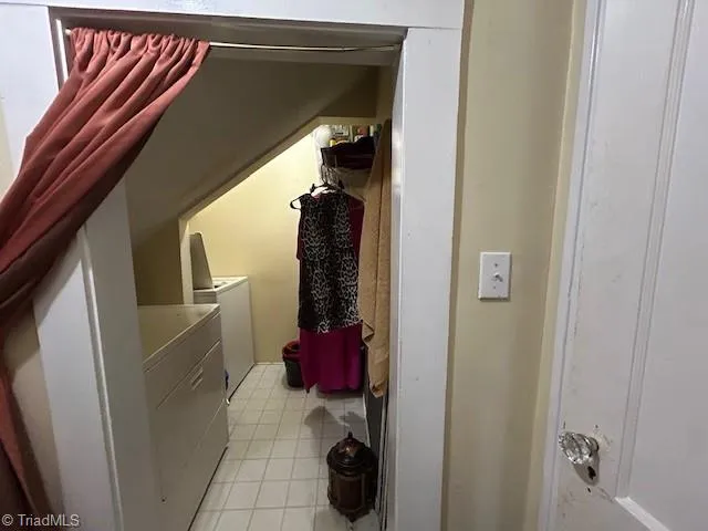 $199,900 | 814 Pine Cir Drive, High Point, NC 27265