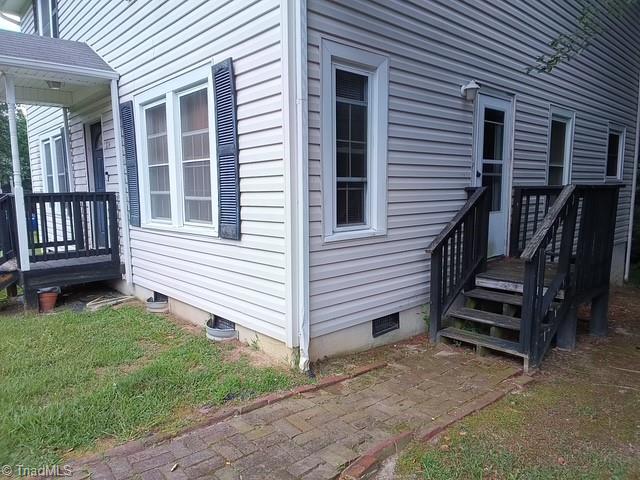 814 Pine Cir Drive High Point, NC 27265 - Photo 3 of 30 Front Right Side