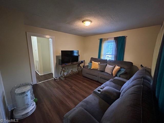 814 Pine Cir Drive High Point, NC 27265 - Photo 10 of 30