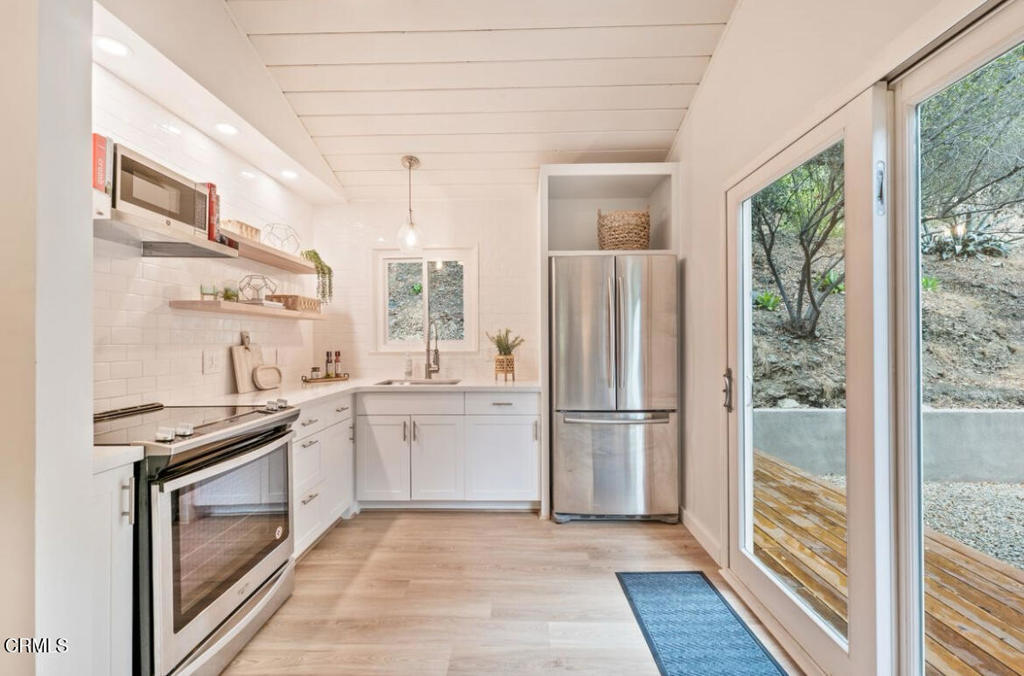 2899 Matilija Canyon Road Ojai, CA 93023 - Photo 5 of 22 IMG_0353