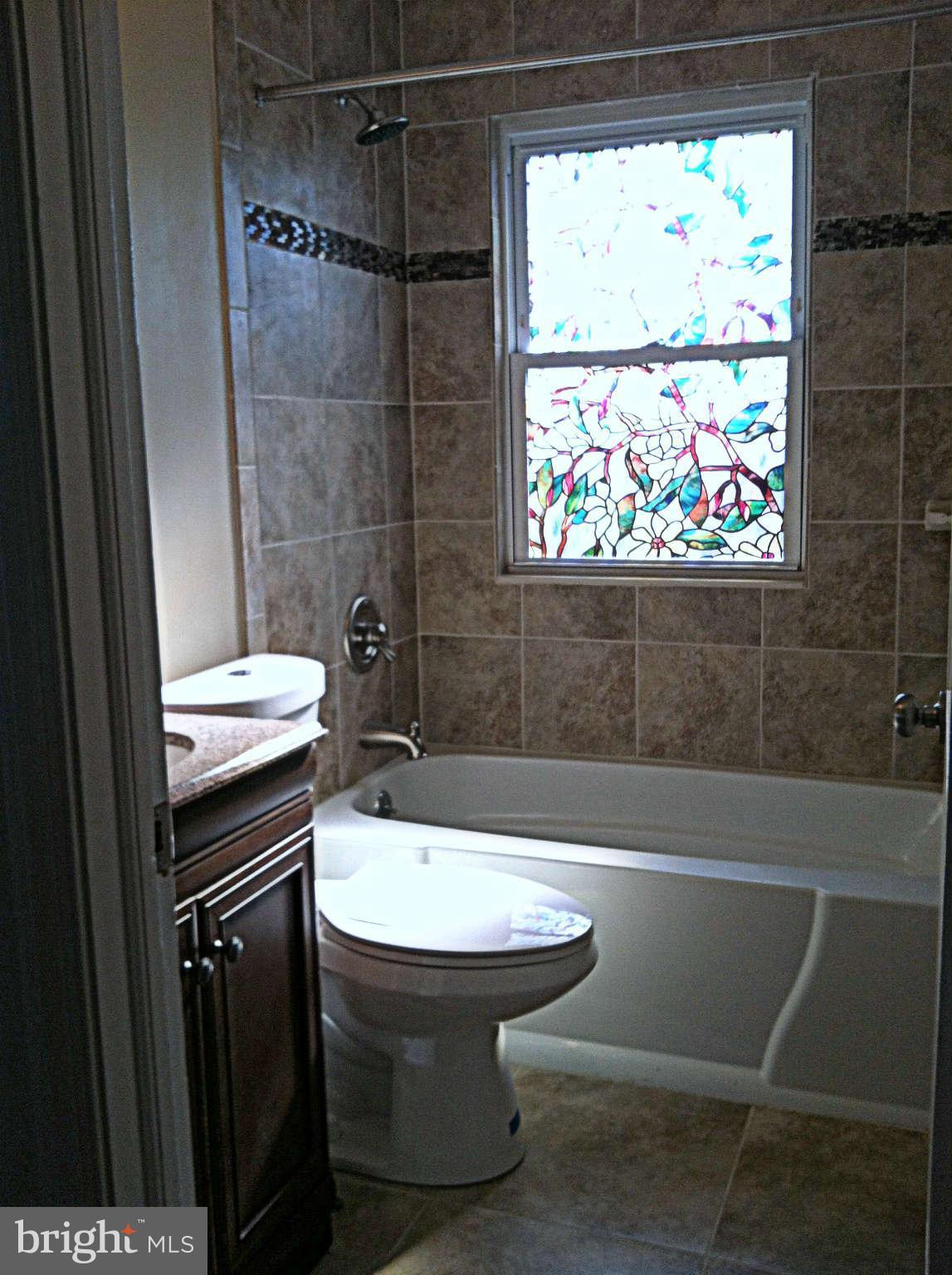 2746 Plainfield Road Baltimore, MD 21222 - Photo 10 of 23 Bath
