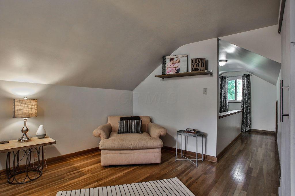 1391 Meadow Road Columbus, OH 43212 - Photo 12 of 26 Gallery Image 12