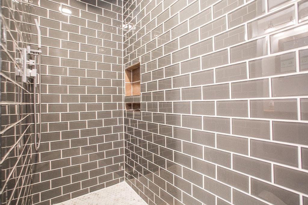 1391 Meadow Road Columbus, OH 43212 - Photo 14 of 26 Gallery Image 14