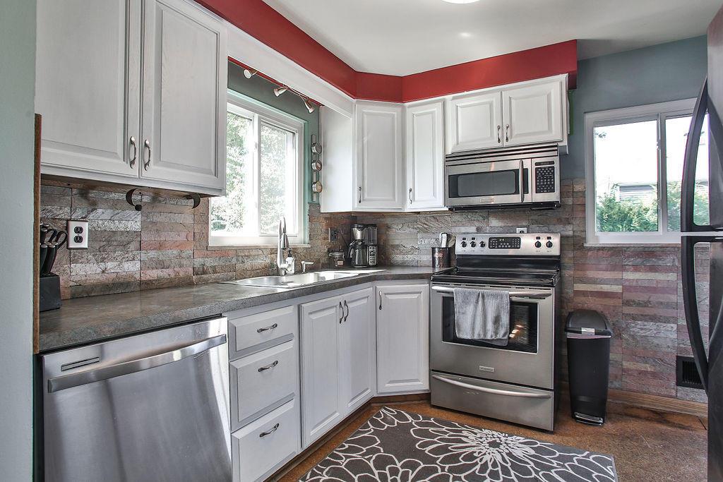 1391 Meadow Road Columbus, OH 43212 - Photo 6 of 26 Gallery Image 6