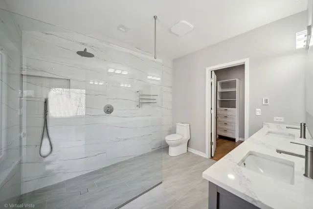 $1,599,000 | 1752 MacLean Court, Glenview, IL 60025