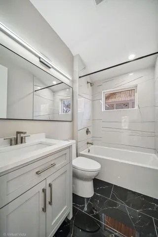 $1,599,000 | 1752 MacLean Court, Glenview, IL 60025