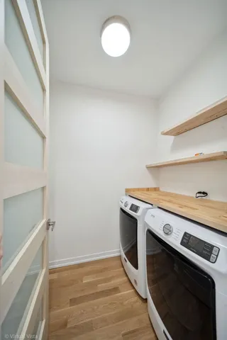 $1,599,000 | 1752 MacLean Court, Glenview, IL 60025