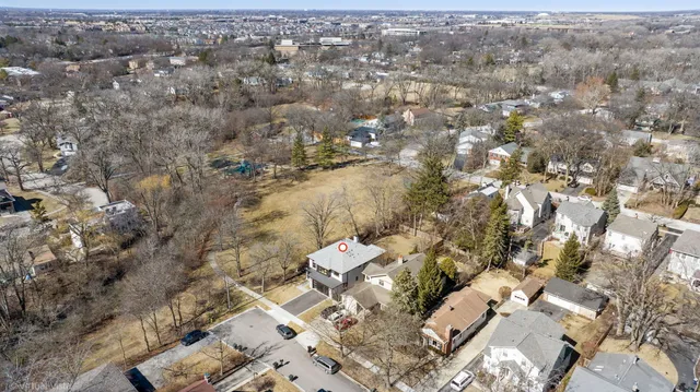 $1,599,000 | 1752 MacLean Court, Glenview, IL 60025