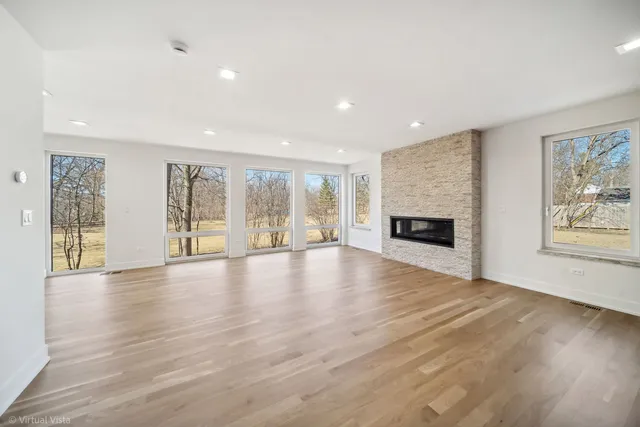 $1,599,000 | 1752 MacLean Court, Glenview, IL 60025