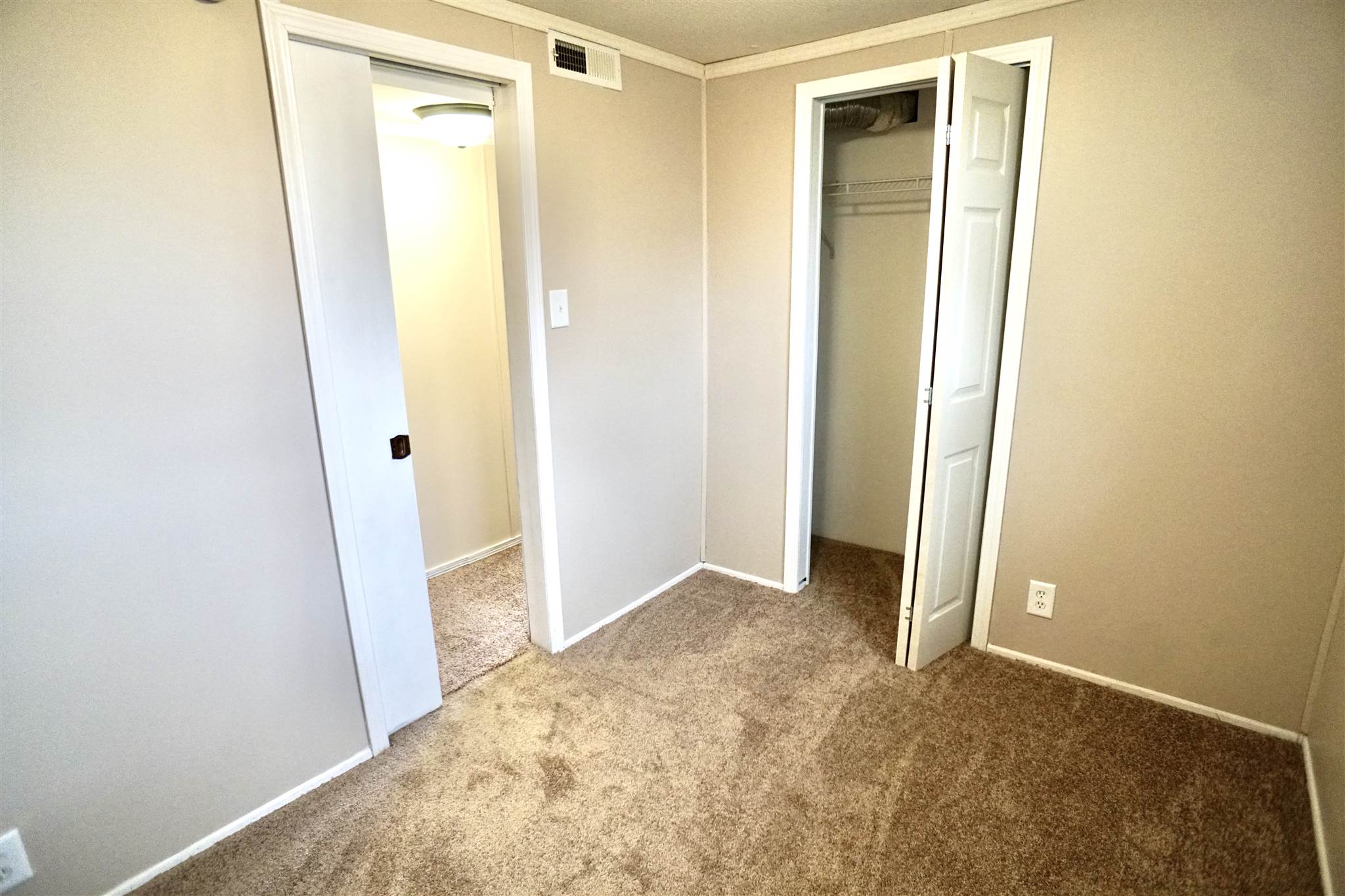 308 Davis Road Ossian, IN 46777 - Photo 13 of 29 Gallery Image 13