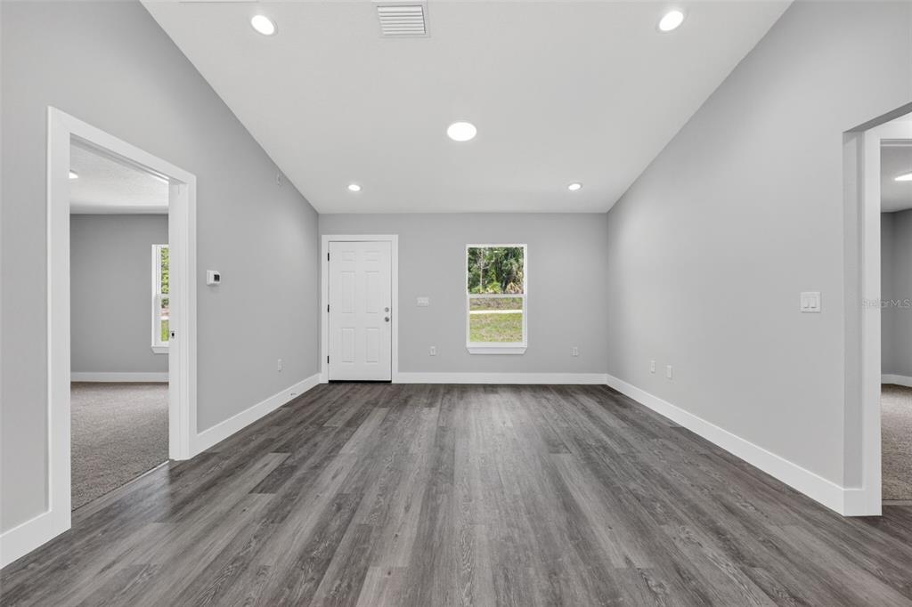 1069 Southwest Sands Point Avenue Dunnellon, FL 34431 - Photo 14 of 30 Gallery Image 14