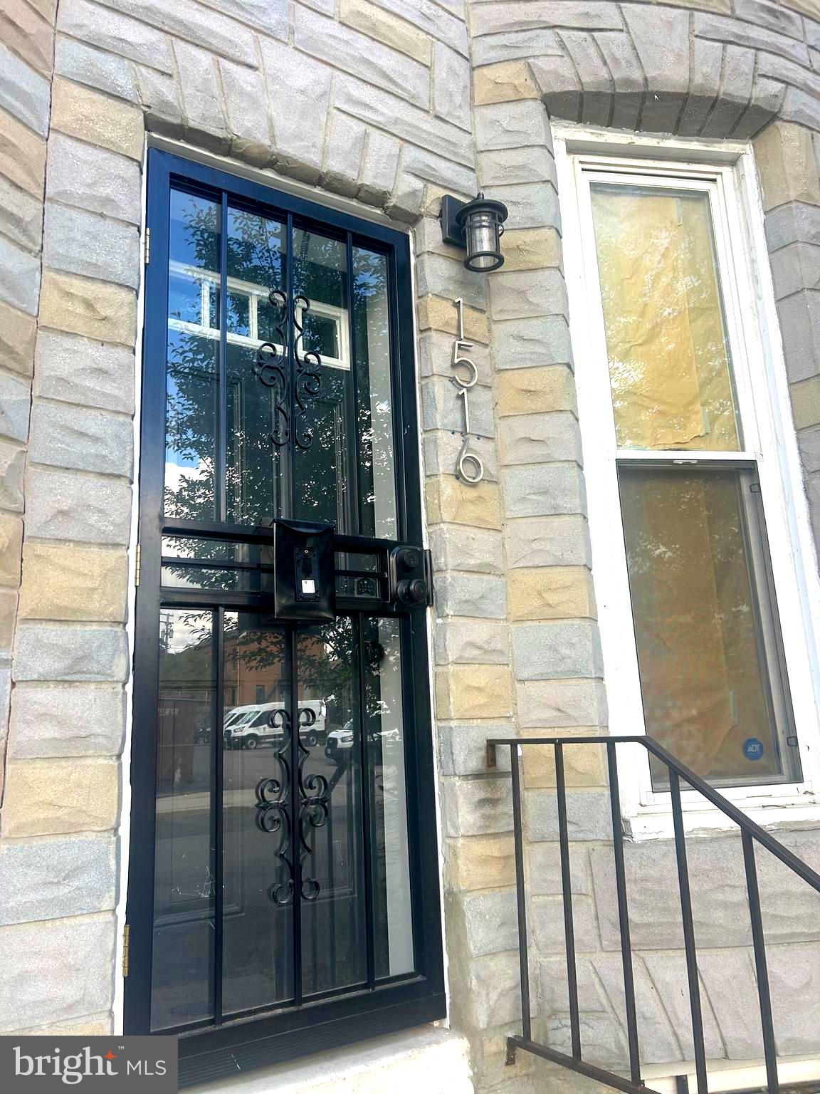 1516 North Mount Street Baltimore, MD 21217 - Photo 3 of 30