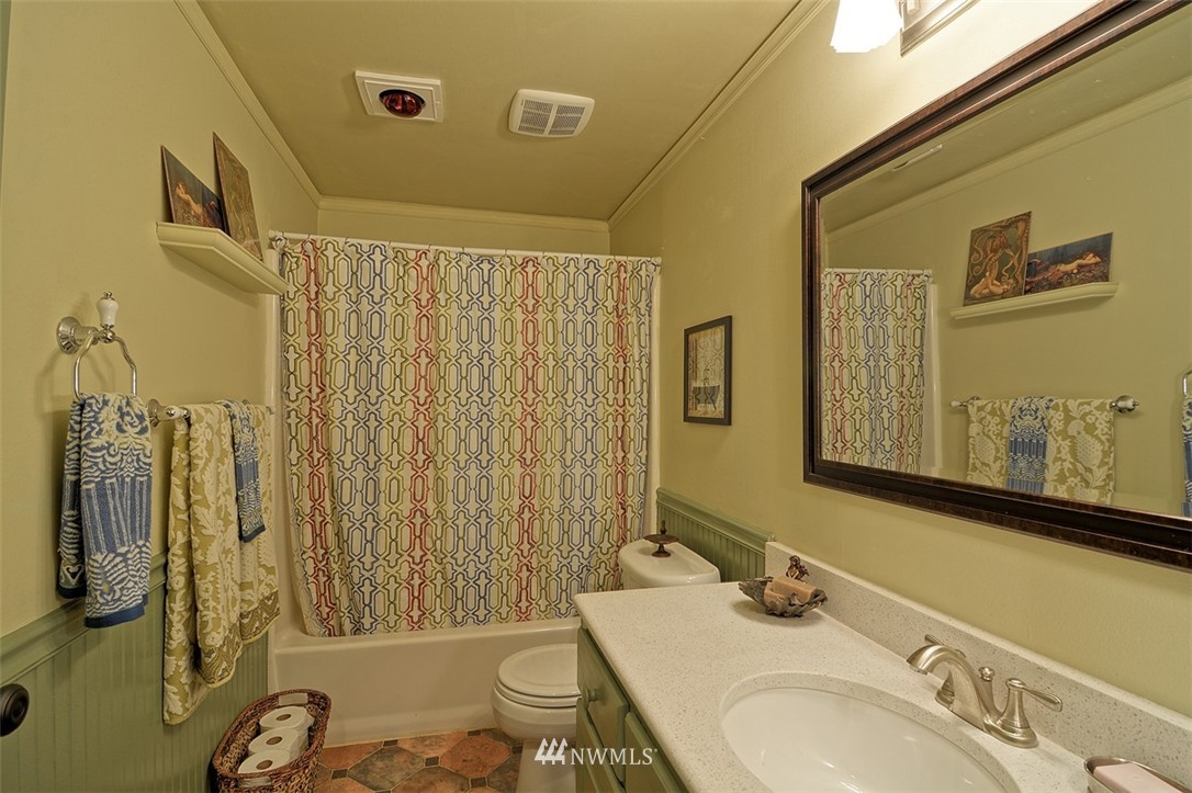 2032 Robe Menzel Road Granite Falls, WA 98252 - Photo 3 of 25