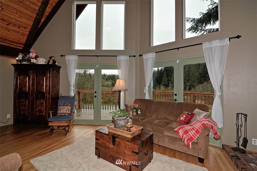 2032 Robe Menzel Road Granite Falls, WA 98252 - Photo 6 of 25