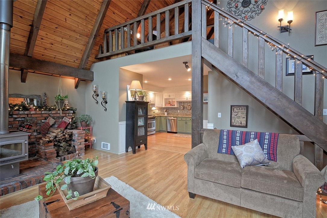 2032 Robe Menzel Road Granite Falls, WA 98252 - Photo 10 of 25