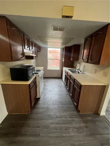 $895 | 3714 Thornberry Court, Unit 3726, Corpus Christi, TX 78415