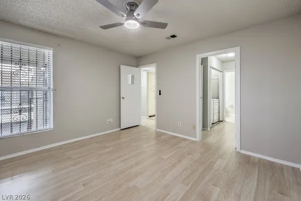 $1,025 | 2981 Country Manor Lane, Unit 122, Las Vegas, NV 89115