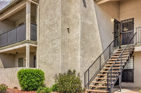 $1,025 | 2981 Country Manor Lane, Unit 122, Las Vegas, NV 89115